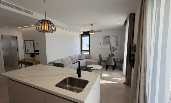 Reventa - Apartamento / Dúplex - Los Alcazares - Dolores De Pacheco