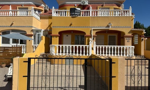 Resale - Townhouse / Terraced House - Orihuela Costa - La Regia