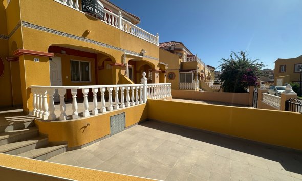 Resale - Townhouse / Terraced House - Orihuela Costa - La Regia