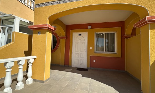 Resale - Townhouse / Terraced House - Orihuela Costa - La Regia