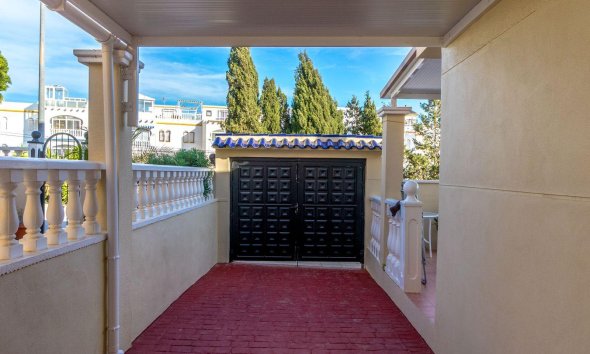 Reventa - Villa / Casa - Orihuela Costa - Las Filipinas