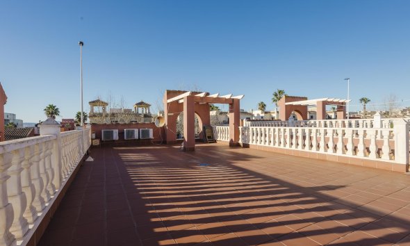 Reventa - Villa / Casa - Torrevieja - Aguas Nuevas