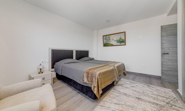 Reventa - Villa / Casa - Torrevieja - Los Balcones