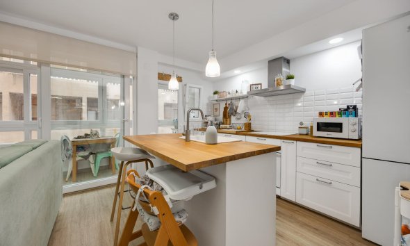 Reventa - Apartamento / Dúplex - Torrevieja - Playa de los Naufragos