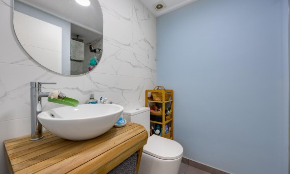 Reventa - Apartamento / Dúplex - Torrevieja - Playa de los Naufragos