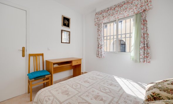 Rynek Wtórny - Bungalow / Domek parterowy - Torrevieja - Playa de los Naufragos