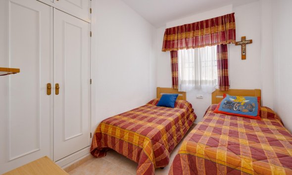 Rynek Wtórny - Bungalow / Domek parterowy - Torrevieja - Playa de los Naufragos