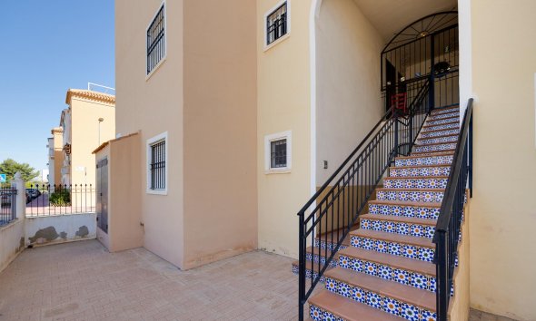 Rynek Wtórny - Bungalow / Domek parterowy - Torrevieja - Playa de los Naufragos