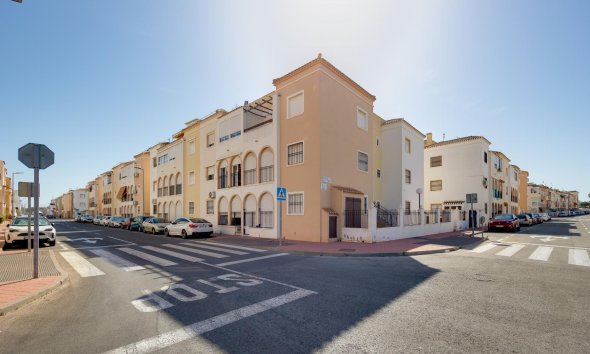 Rynek Wtórny - Bungalow / Domek parterowy - Torrevieja - Playa de los Naufragos