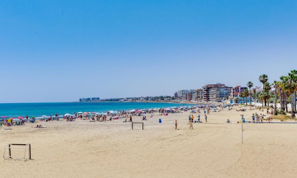 Rynek Wtórny - Bungalow / Domek parterowy - Torrevieja - Playa de los Naufragos