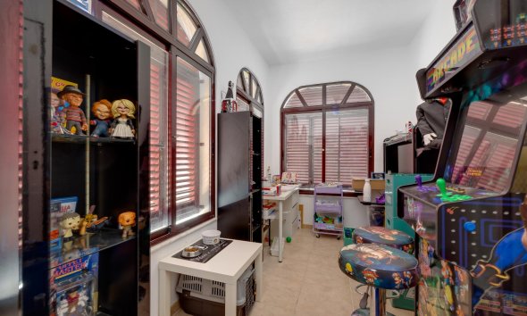 Reventa - Villa / Casa - San Fulgencio - La Marina