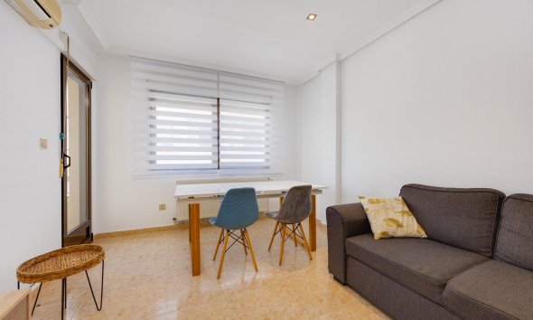 Resale - Apartament / Duplex - San Miguel de Salinas