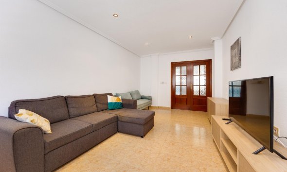 Resale - Apartament / Duplex - San Miguel de Salinas