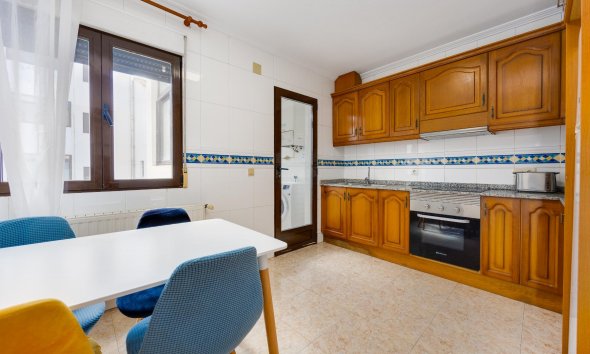 Resale - Apartament / Duplex - San Miguel de Salinas