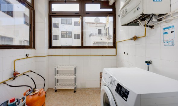 Resale - Apartament / Duplex - San Miguel de Salinas