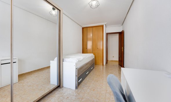 Resale - Apartament / Duplex - San Miguel de Salinas