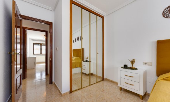 Resale - Apartament / Duplex - San Miguel de Salinas