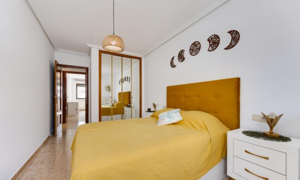 Resale - Apartament / Duplex - San Miguel de Salinas