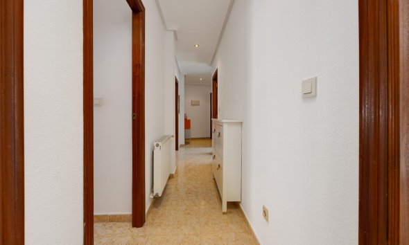 Resale - Apartament / Duplex - San Miguel de Salinas