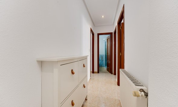 Resale - Apartament / Duplex - San Miguel de Salinas