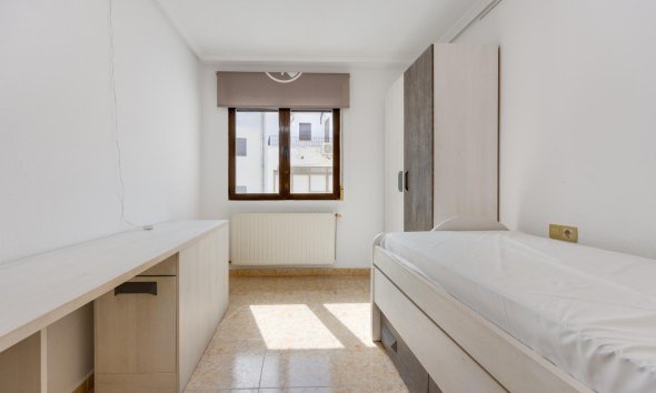 Resale - Apartament / Duplex - San Miguel de Salinas