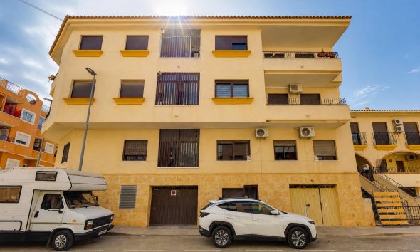 Resale - Apartament / Duplex - San Miguel de Salinas