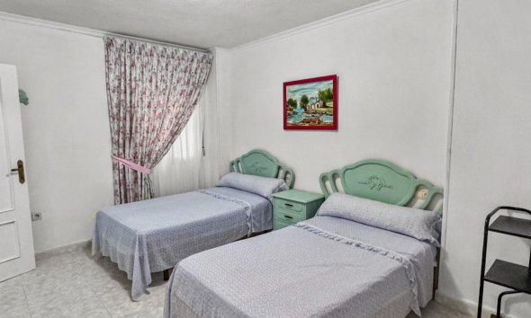 Reventa - Apartamento / Dúplex - Torrevieja - Playa de los Locos