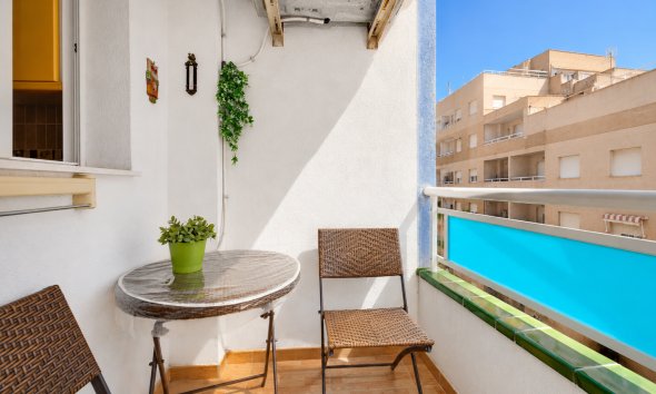 Resale - Apartament / Duplex - Torrevieja - Playa del Acequión