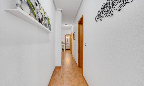 Resale - Apartament / Duplex - Torrevieja - Playa del Acequión