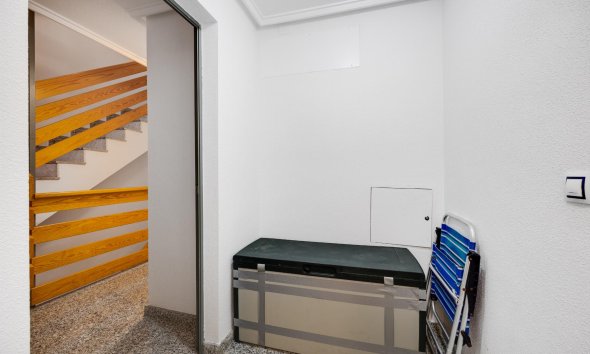 Resale - Apartament / Duplex - Torrevieja - Playa del Acequión