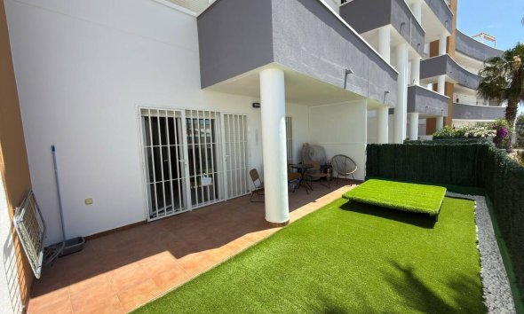 Resale - Apartament / Duplex - Orihuela Costa - La Fuente