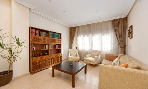 Reventa - Villa / Casa - Benejuzar