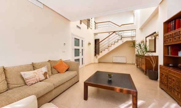 Reventa - Villa / Casa - Benejuzar