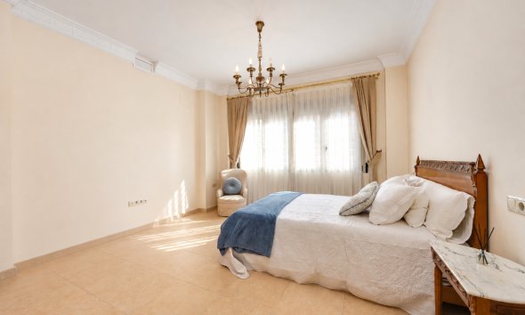 Reventa - Villa / Casa - Benejuzar