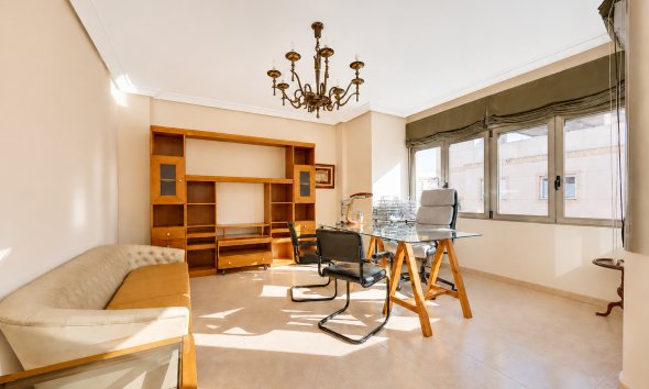 Reventa - Villa / Casa - Benejuzar