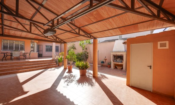 Reventa - Villa / Casa - Benejuzar
