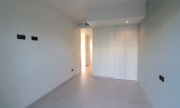 Resale - Apartament / Duplex - Guardamar del Segura - El Raso