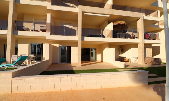 Resale - Apartament / Duplex - Guardamar del Segura - El Raso