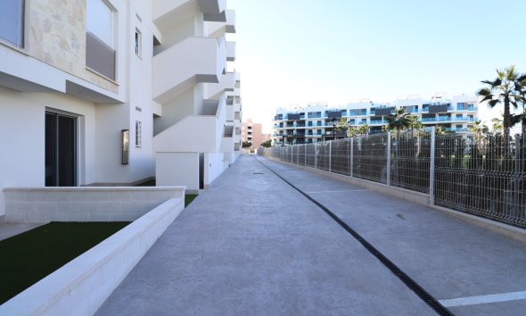 Resale - Apartament / Duplex - Guardamar del Segura - El Raso