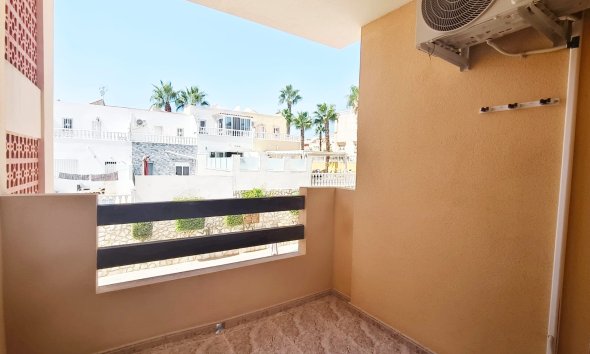 Reventa - Apartamento / Dúplex - Orihuela Costa - Villamartín