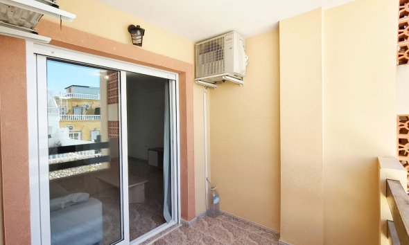 Reventa - Apartamento / Dúplex - Orihuela Costa - Villamartín