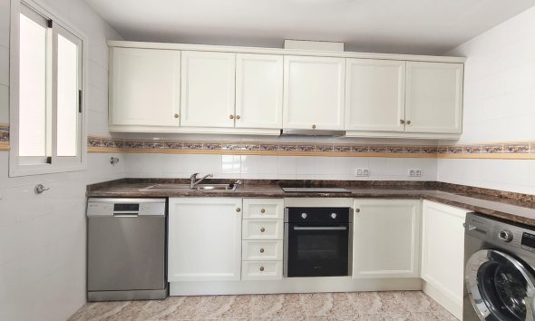 Reventa - Apartamento / Dúplex - Orihuela Costa - Villamartín
