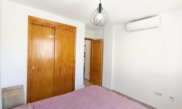 Reventa - Apartamento / Dúplex - Orihuela Costa - Villamartín