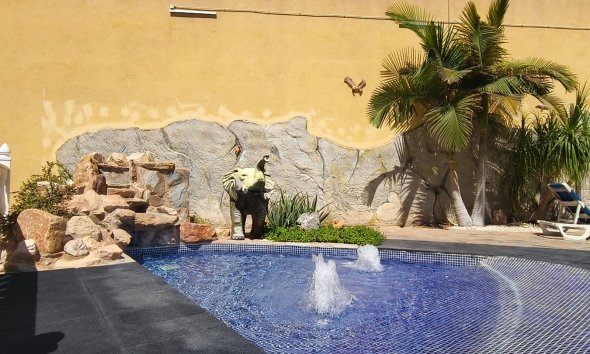 Reventa - Apartamento / Dúplex - Orihuela Costa - Villamartín