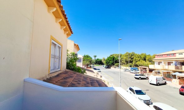 Resale - Townhouse / Terraced House - Orihuela Costa - Playa Flamenca