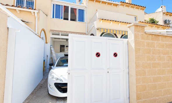 Resale - Townhouse / Terraced House - Orihuela Costa - Playa Flamenca
