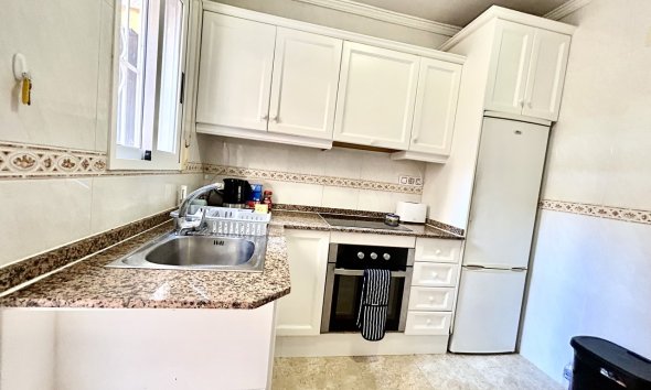 Resale - Townhouse / Terraced House - Orihuela Costa - La Zenia
