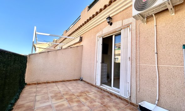 Resale - Townhouse / Terraced House - Orihuela Costa - La Zenia