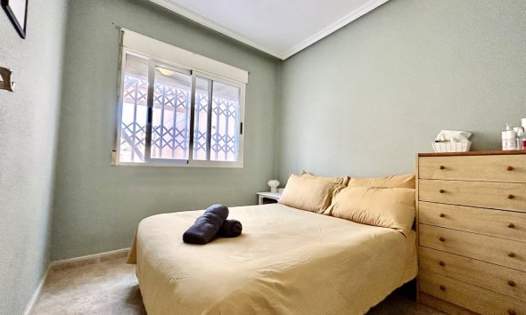 Resale - Townhouse / Terraced House - Orihuela Costa - La Zenia