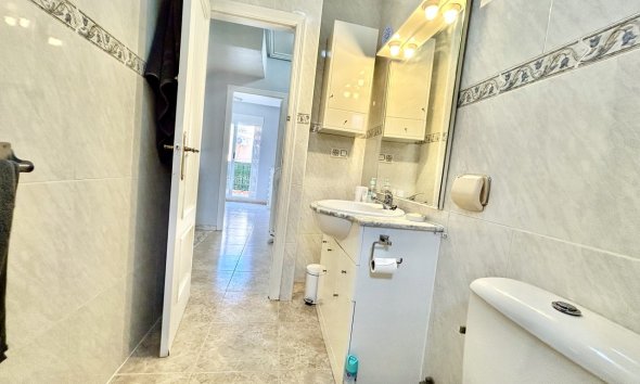 Resale - Townhouse / Terraced House - Orihuela Costa - La Zenia